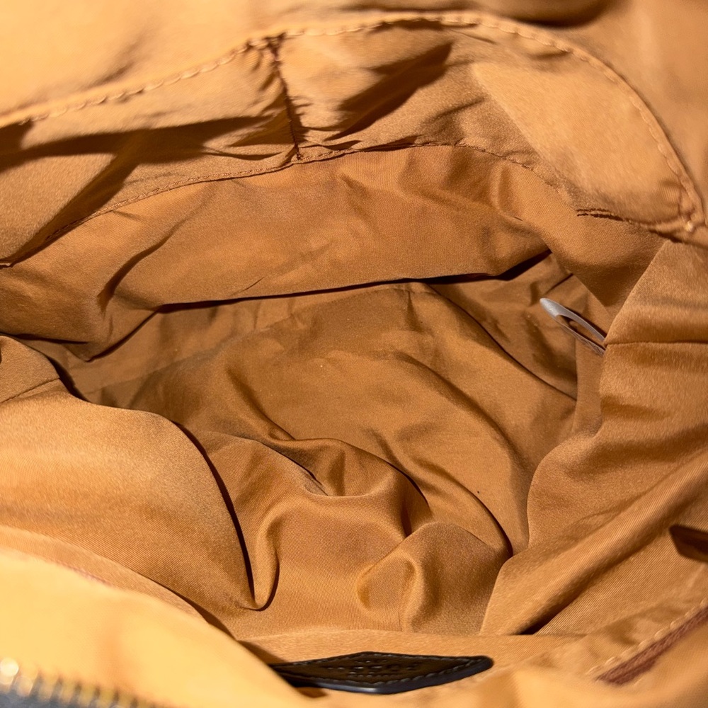 Fossil Bag and Wallet - Picture 10 of 14